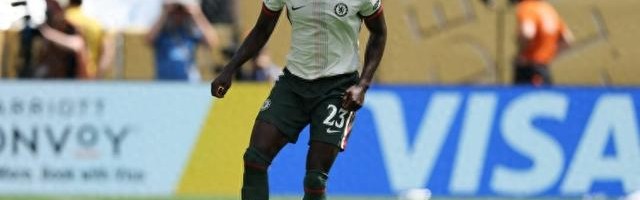 查洛巴：对阵小蜜蜂是一场硬仗，还不会想对阵拜仁而是专注眼下