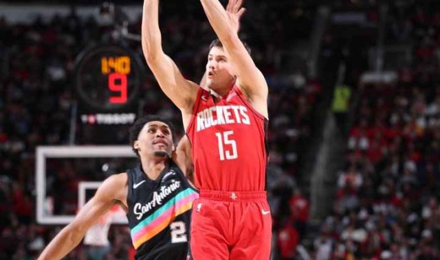 Kaiyun Sports-开云体育-极夜逆转——火箭如何用一场“赌命式”的胜利捅破西部天花板？