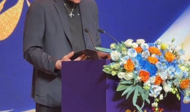 争冠宣言，朱芳雨：广东队新赛季将冲击队史第12座CBA总冠军奖杯