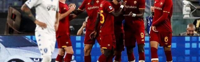 开云体育网页版入口-穆帅42场主场不败获底气 罗马止跌叫板斯帕莱蒂