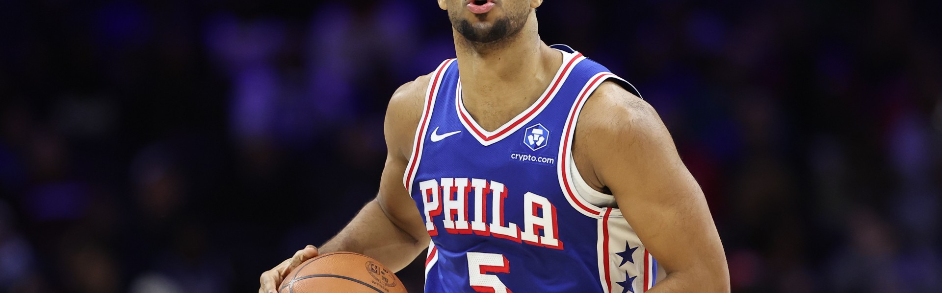 开云体育官方网址-末节14分收比赛！格莱姆斯22中11&amp;8罚全中砍下31分3抢断！