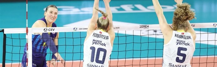 欧冠女排战报：斯坎迪奇爆冷取胜，王媛媛率队轻松晋级|费内巴切|加拉塔萨雷|梅丽萨-瓦尔加斯|费多罗夫采娃|比赛_新浪体育_新浪新闻