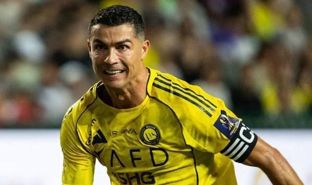 开云体育网页版入口-记者：C罗明夏离队，或就此退役