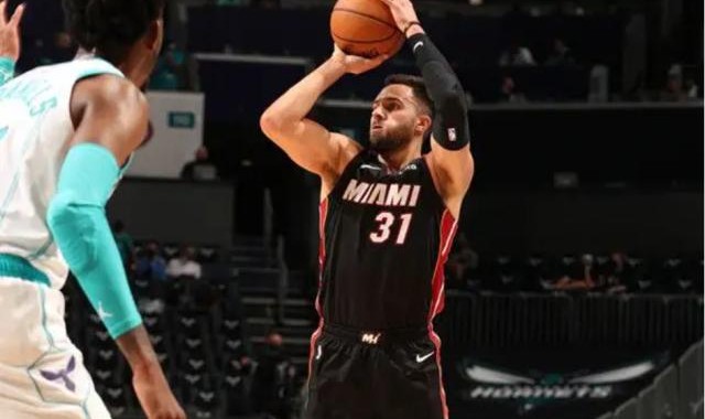 【人物】从默默无人到顶级投手 夏联改变斯特鲁斯