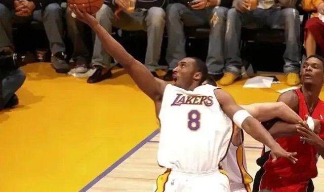 二十年以后再看科比的 81 分究竟是怎样的存在？